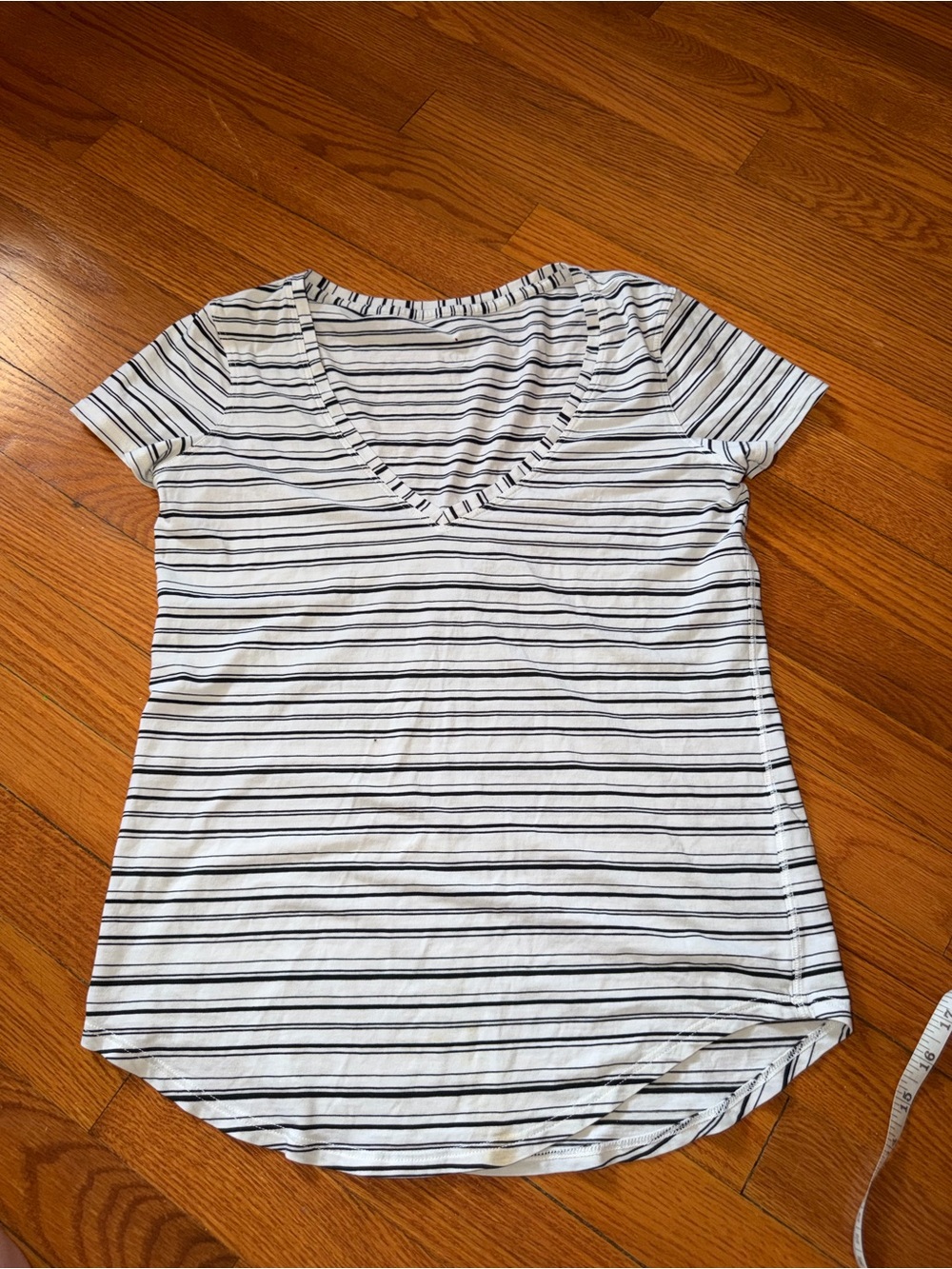 Lululemon Love Tee size 8/10